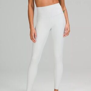 White Lululemon leggings